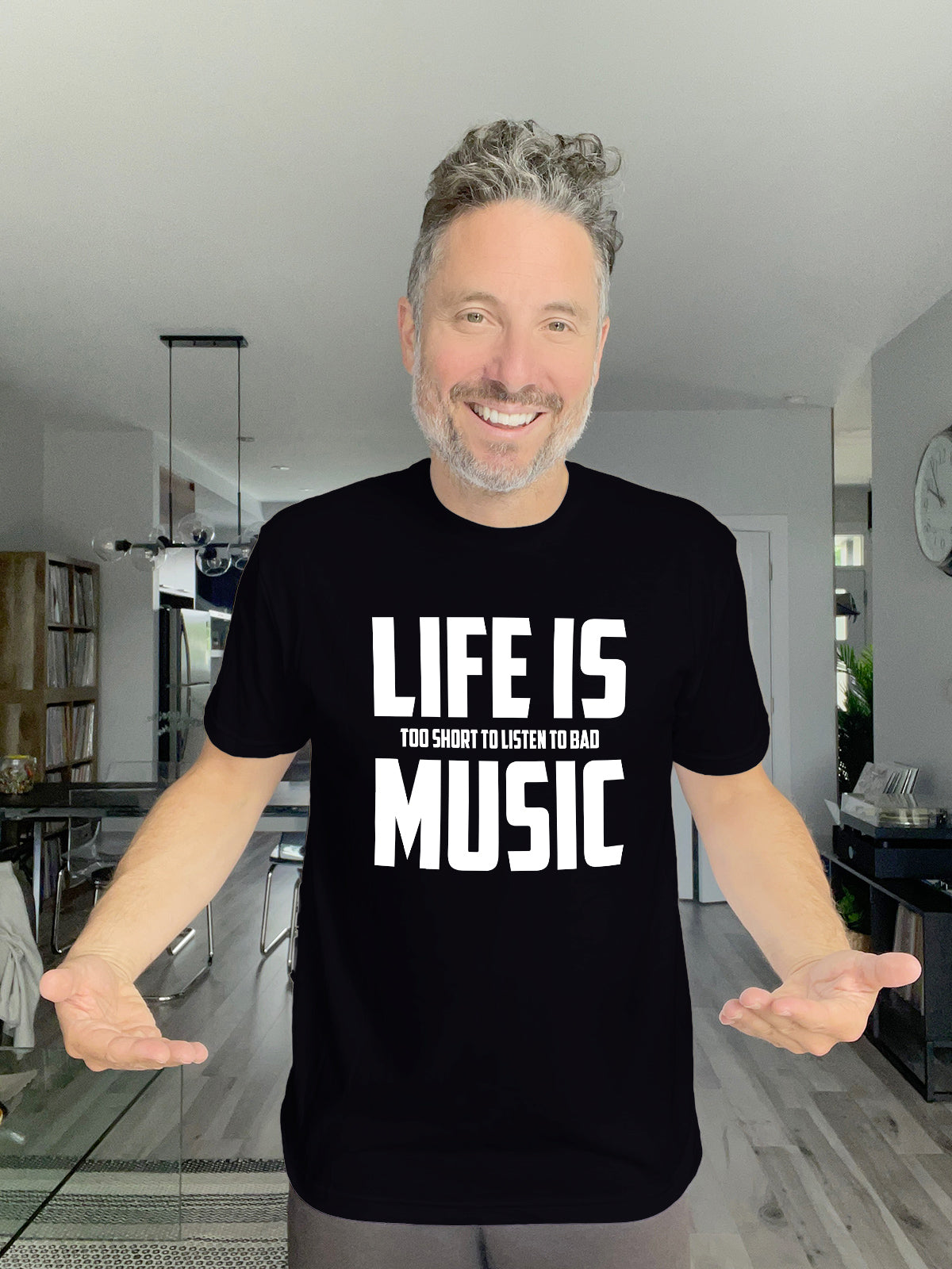 Soft Tee - Life is too short to listen to bad music - Unisex